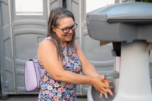 Affordable portable toilet rental in Powell, AL